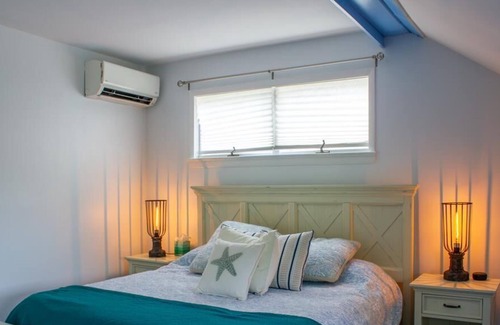 Cape May Point House | Pet Friendly 4 Bdrm Sleeps 12 by Lake Lily