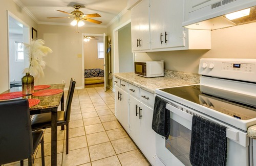 Albany House | Pet-Friendly Albany Home ~ 3 Mi to University!