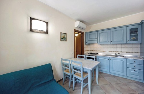 San Bartolomeo Apartment | Pet Friendly Apartment 'Chico Agriturismo La Scuderia' with Wi-Fi