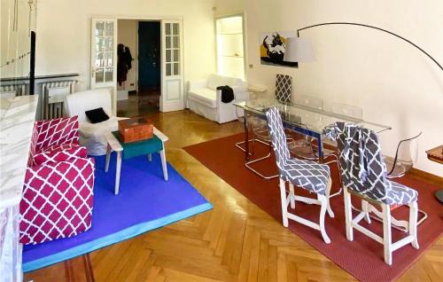 Albaro Apartment | Pet Friendly Apartment In Genova