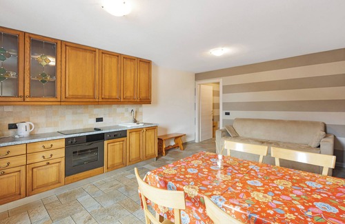 Sant'Anna Apartment | Pet-Friendly Apartment Elena Casa Claudia with Mountain View & Wi-Fi