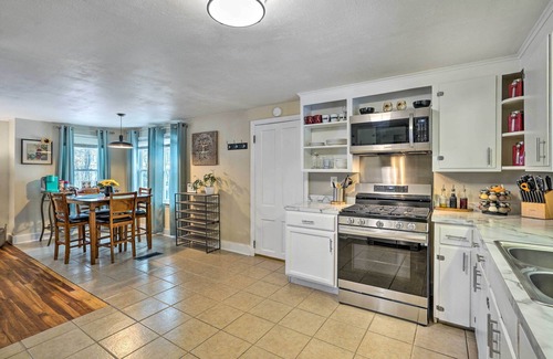 Auburn House | Pet-Friendly Auburn Home Near Owasco Lake!