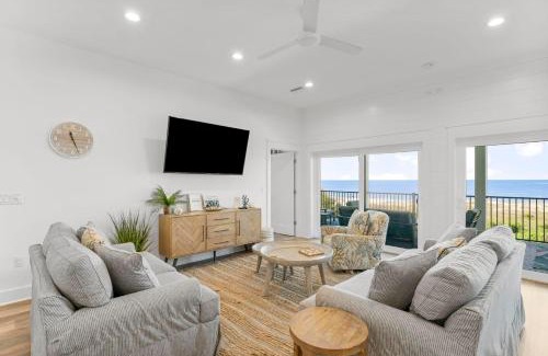 Indian Pass House | Pet Friendly Beach House - The Great White Florida House by Panhandle Getaways