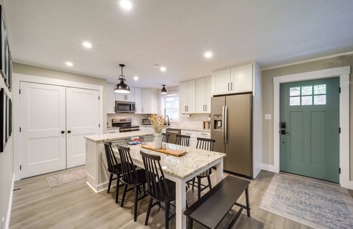 Boone House | Pet-Friendly Boone Vacation Rental w/Deck!