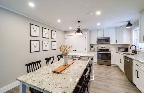 Boone House | Pet-Friendly Boone Vacation Rental w/Deck!