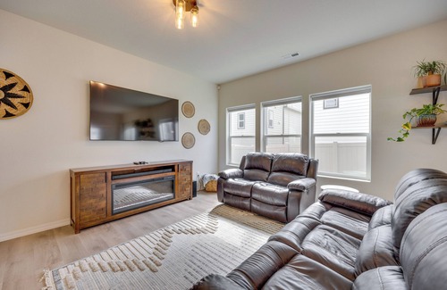 Southeast Colorado Springs House | Pet-Friendly Colorado Springs Home - Near Airport