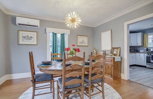 Cambridge House | Pet-Friendly Cambridge Home - Walk to River!