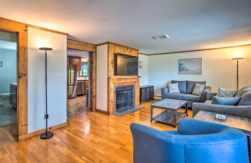 Dennis Port House | Pet-Friendly Cape Cod Getaway Less Than 1 Mi to Beach