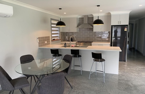 Burradoo Cottage | Pet Friendly Cottage on 10 fantastic acres