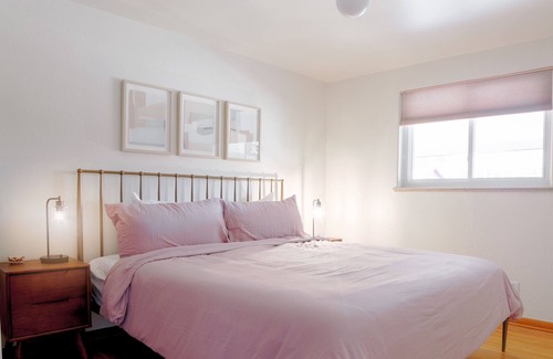 Lamar Heights Area House | Pet Friendly | Cozy Mid-Mod Home | Minutes to Old Town Arvada | Downtown Denver