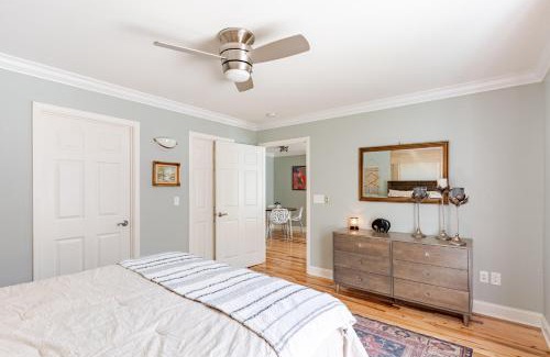 Woodfin Apartment | Pet Friendly - Cozy Nut Shell