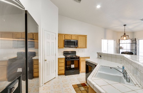 North Las Vegas House | Pet-Friendly Escape w/Grill, 11 Mi to Strip!