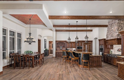 Desert View Village House | Pet Friendly, Extravagant North Scottsdale Estate - Theater, Bball and more!