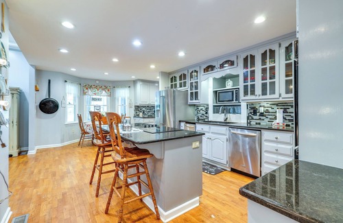 Falkville House | Pet-Friendly Falkville Home on a Working Farm!