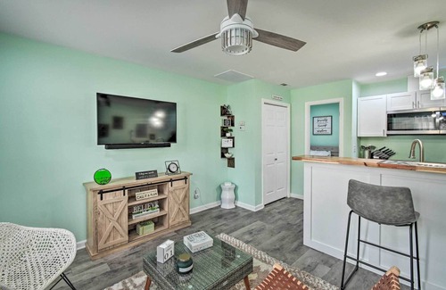 Fayetteville Cottage | Pet-Friendly Fayetteville Vacation Rental!