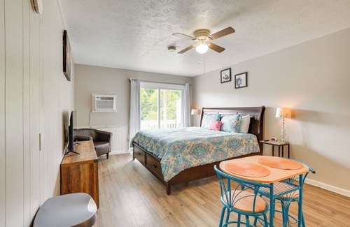 Summerlee Apartment | Pet-Friendly Fayetteville Gem Near Rafting!