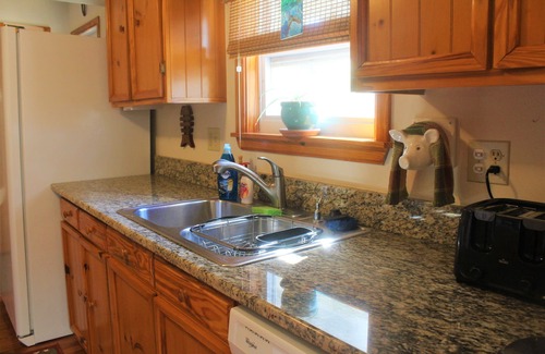 Dunnellon House | Pet friendly free use of kayaks,bikes great dock and screen room fenced yard