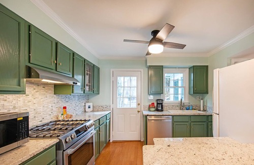 Decatur Heights House | Pet-friendly, freshly renovated, 2 bd/2.5 bath townhome in Decatur!
