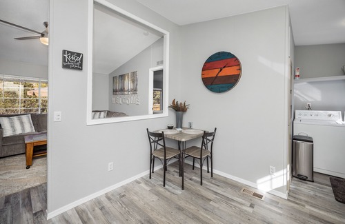 Prescott Cabin | Pet-Friendly. Fully fenced yard
