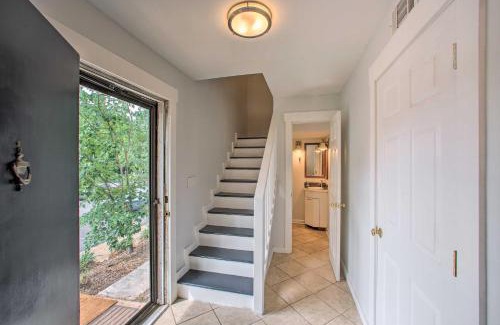 Wade Hampton Apartment | Pet-Friendly Gem 6 Mi to Downtown Greenville