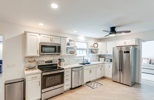 Tulip Grove House | Pet-Friendly Getaway: 15 Mi to Downtown Nashville
