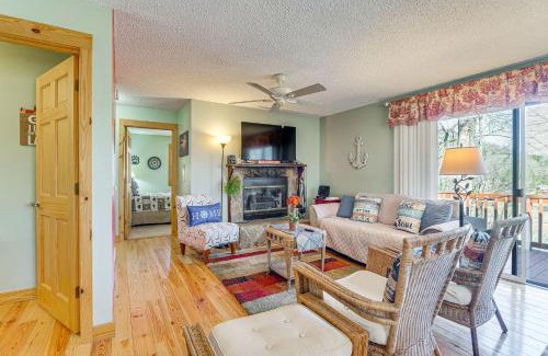 Hiawassee House | Pet-Friendly Hiawassee Cabin with Lake Views and Sauna