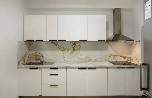 Santa Lucia Apartment | Pet-Friendly Holiday Apartment 'Casa Italia' with Shared Terrace & Wi-Fi