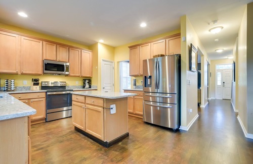 Holly Springs House | Pet-Friendly Holly Springs Residence with Deck!