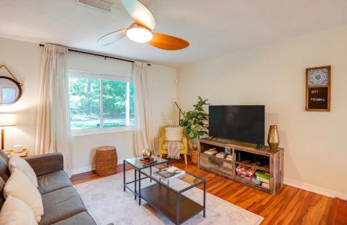 Gainesville House | Pet-Friendly Home - 3 Mi to University of Florida!
