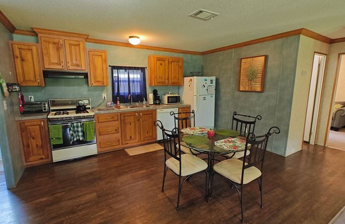 Dunnellon House | Pet-Friendly Home, 5 mins away from Rainbow Springs