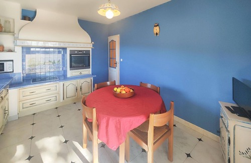 Cruzy House | Pet friendly home in Cruzy
