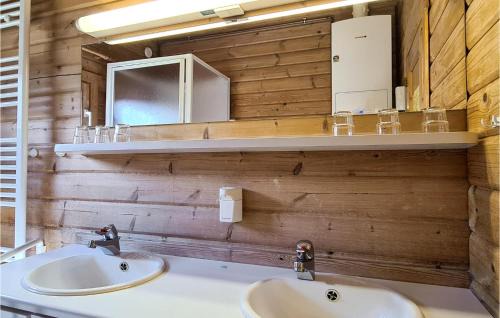Fehrenbach House | Pet Friendly Home In Masserberg With Wifi