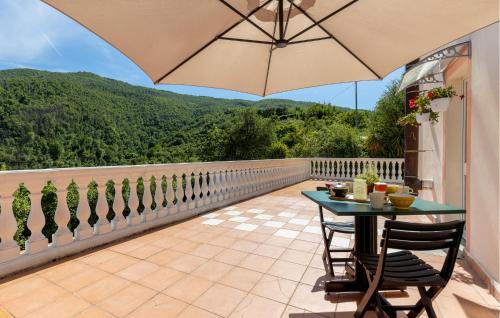 Conscenti House | Pet Friendly Home In Ne