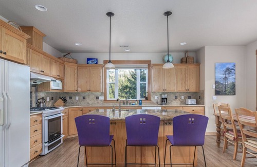 Pacific City House | Pet Friendly Home, 2 Properties for 1, Perfect Home to Enjoy the Beach