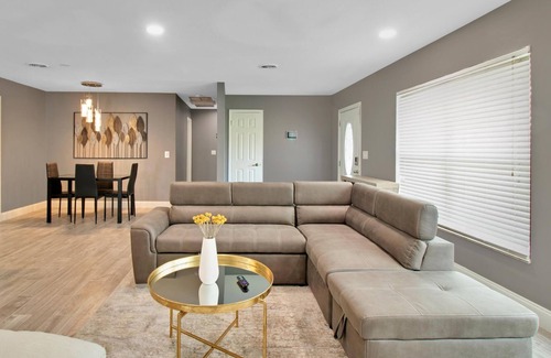 River Park House | Pet-Friendly Home with Large Backyard by RedAwning