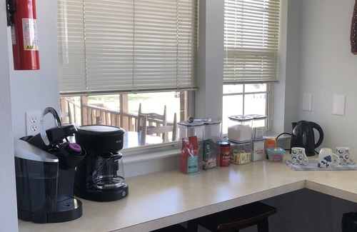 Alabama Gulf Coast House | Pet Friendly house on Fish River, private pier with kayaks