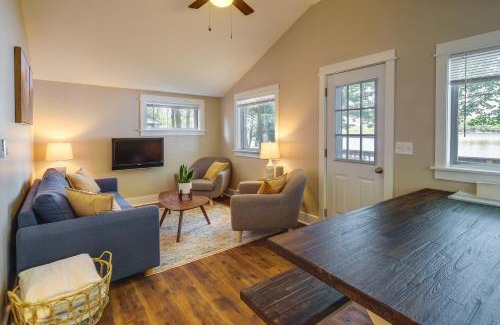Kalkaska House | Pet-Friendly Kalkaska Cottage on Lake Crawford!