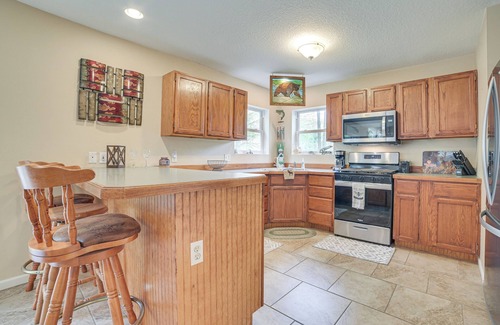 Kalkaska House | Pet-Friendly Kalkaska Home ~ 19 Mi to Torch Lake!