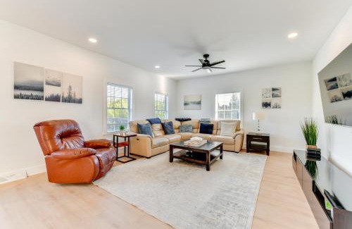 Mount Mourne House | Pet-Friendly Lake Norman Retreat with Deck and Grill