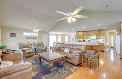 Milledgeville House | Pet-Friendly Milledgeville Home on Lake Sinclair!