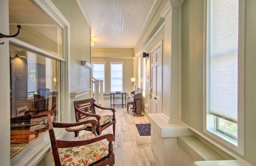 Natchez House | Pet-Friendly Natchez Home Walk to Downtown!