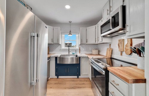 Fort Morgan House | PET FRIENDLY, NEAR BEACH ACCESS, PRIVATE HOME!