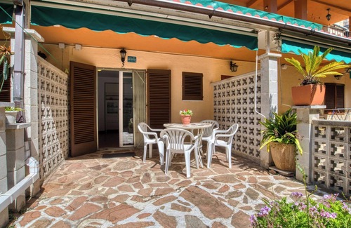 Lloret de Mar Apartment | Pet-Friendly 'Nice Apartment with Terrace' & Wi-Fi