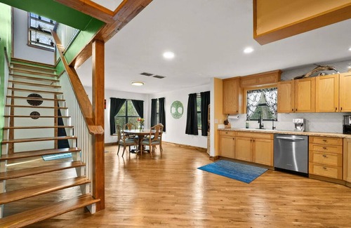 Rural Estates House | Pet friendly, peaceful retreat on over 2 wooded acre in beautiful Naples Florida