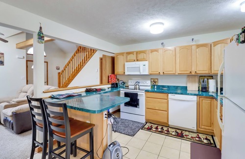 Locust Lake Village House | Pet-Friendly Pocono Lake Oasis w/Game Room!