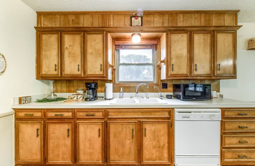 Ruidoso Cottage | Pet-friendly Ruidoso Cabin w/Deck, Near Alto Lake