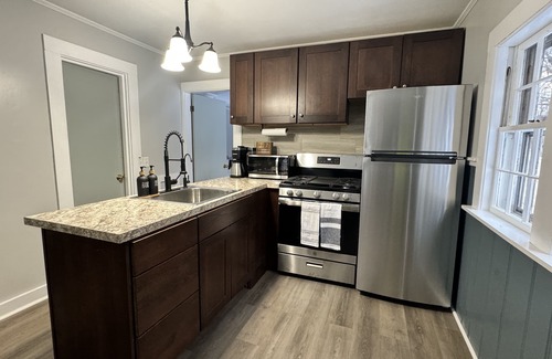 Bartlett Cottage | Pet-friendly rustic ski cottage! nNH Wooded Oasis, one mile to large Ski Resort!