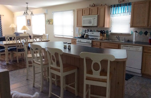 Sea Isle City House | Pet Friendly, sleeps 11, near downtown