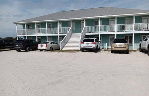 Ono Island Condo | Pet Friendly Southern Breeze #4- Free Daily Activities Included!