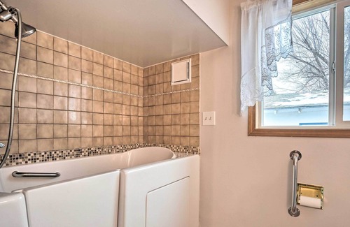 Spokane Valley House | Pet-Friendly Spokane Valley Vacation Rental!
